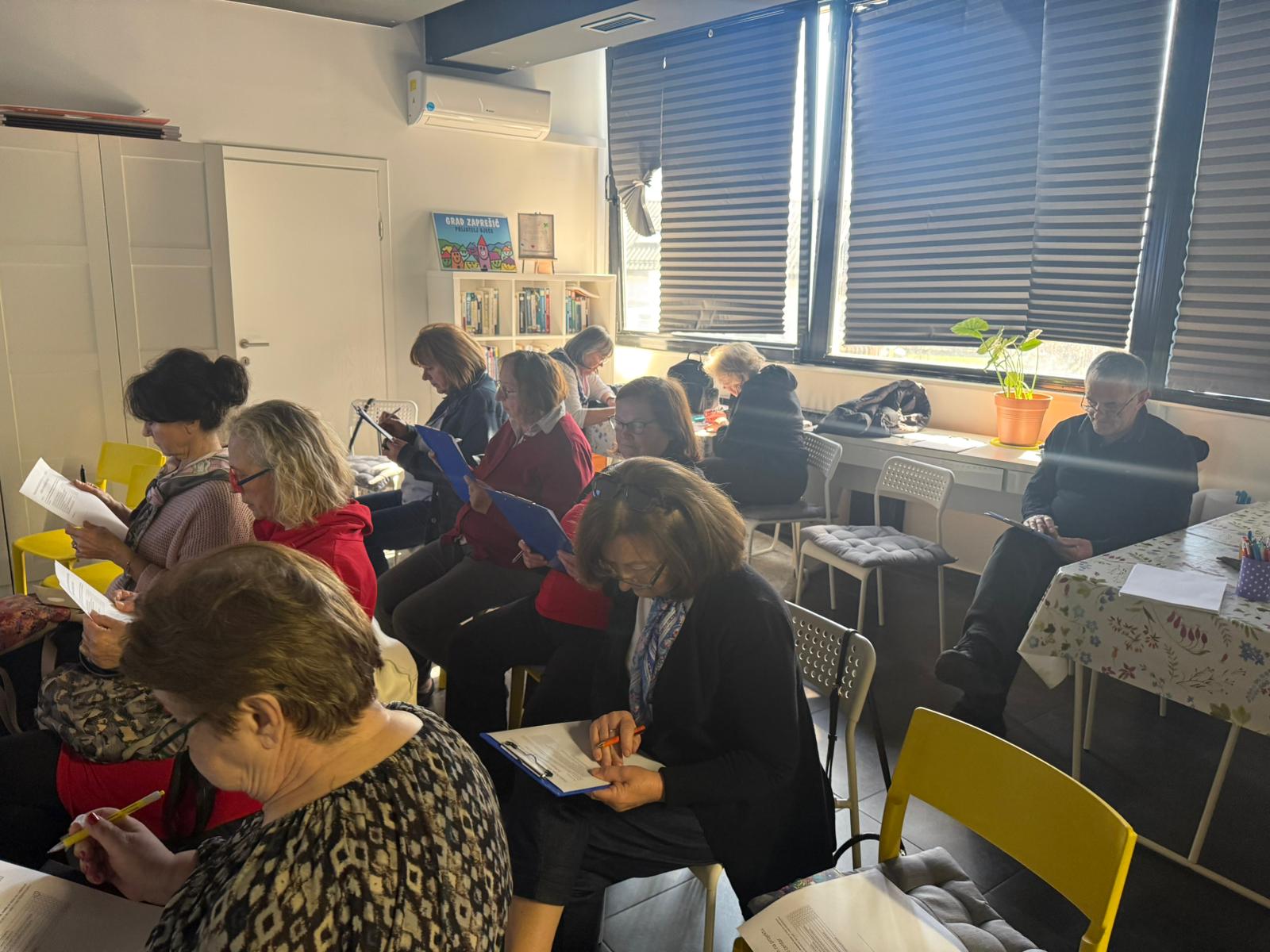 Održana radionica o sigurnom ponašanju na Internetu za umirovljenike